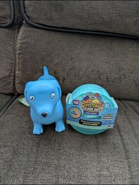Mystery Dumpling Shark Edition - Blue & Squeezy Daschund